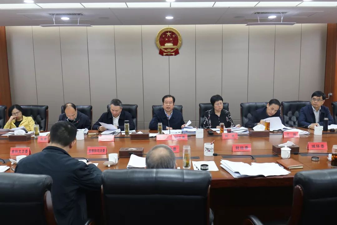 武汉市卫生局人事调整重塑医疗体系，推动健康武汉建设新篇章